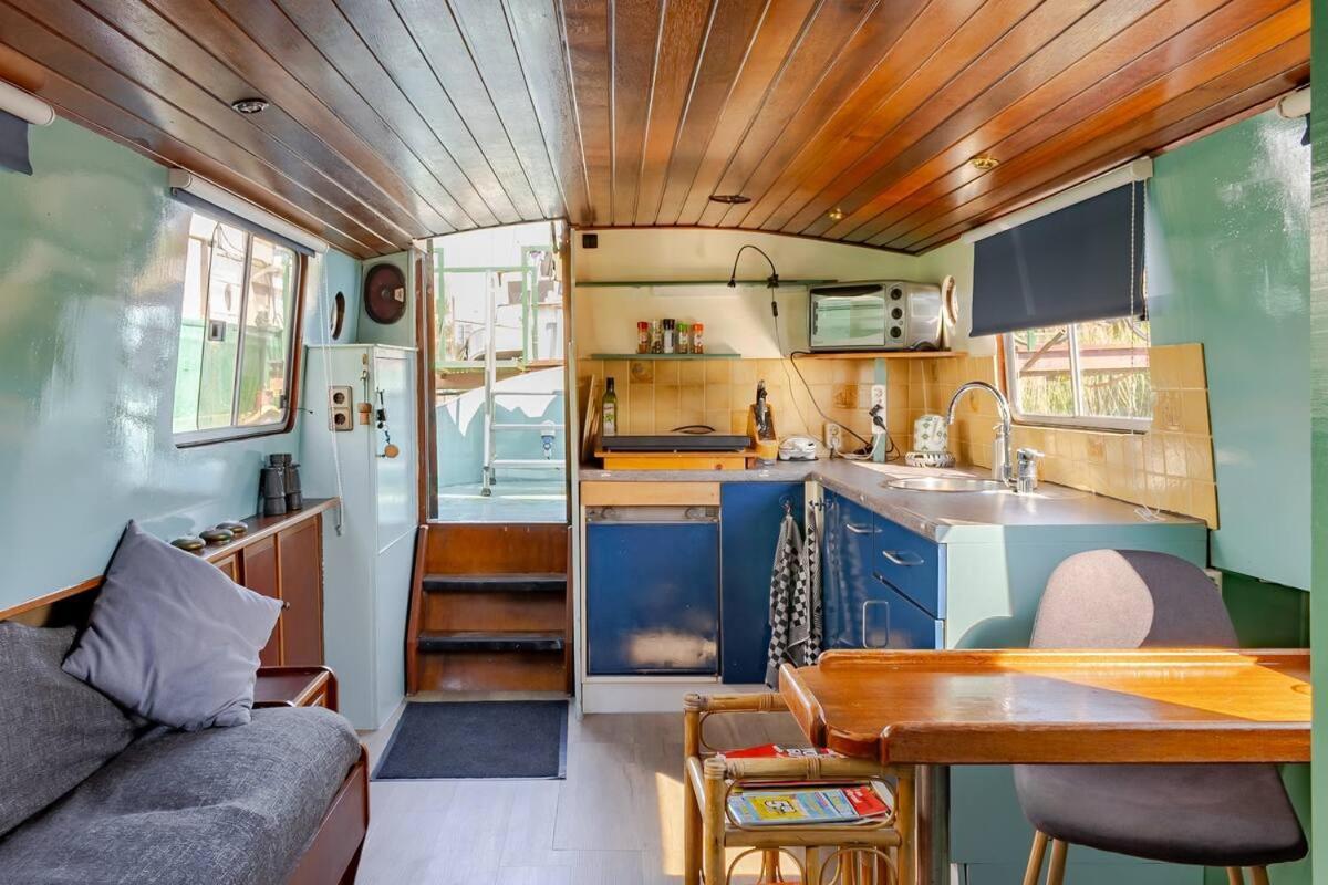 Floating B&B อัมสเตอร์ดัม ภายนอก รูปภาพ